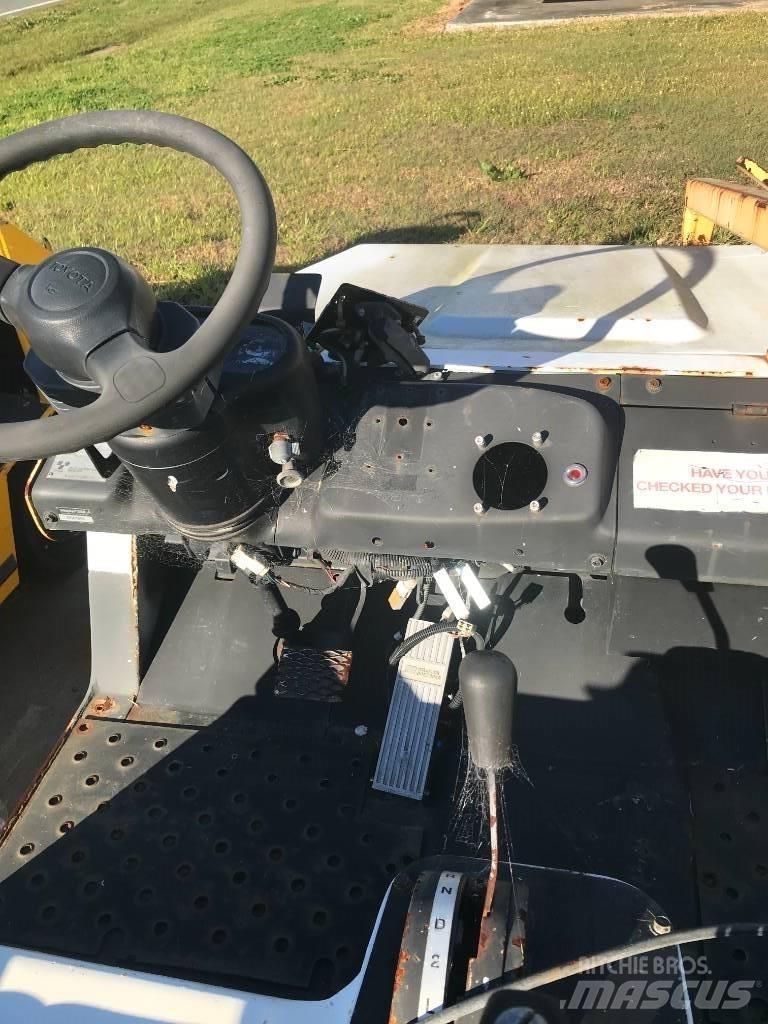 Toyota 02TD25 Muut materiaalinkäsittelykoneet