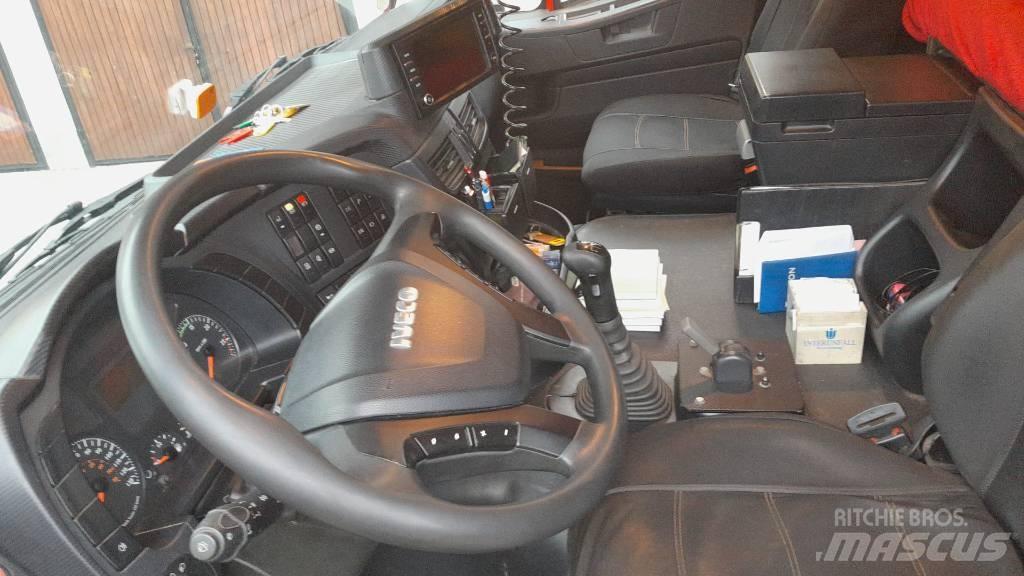 Iveco Trakker 450 Nosturiautot