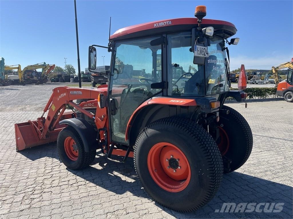 Kubota L 4240 HST Taajamatraktorit
