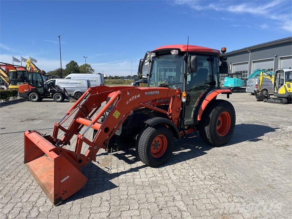 Kubota L 4240 HST Taajamatraktorit