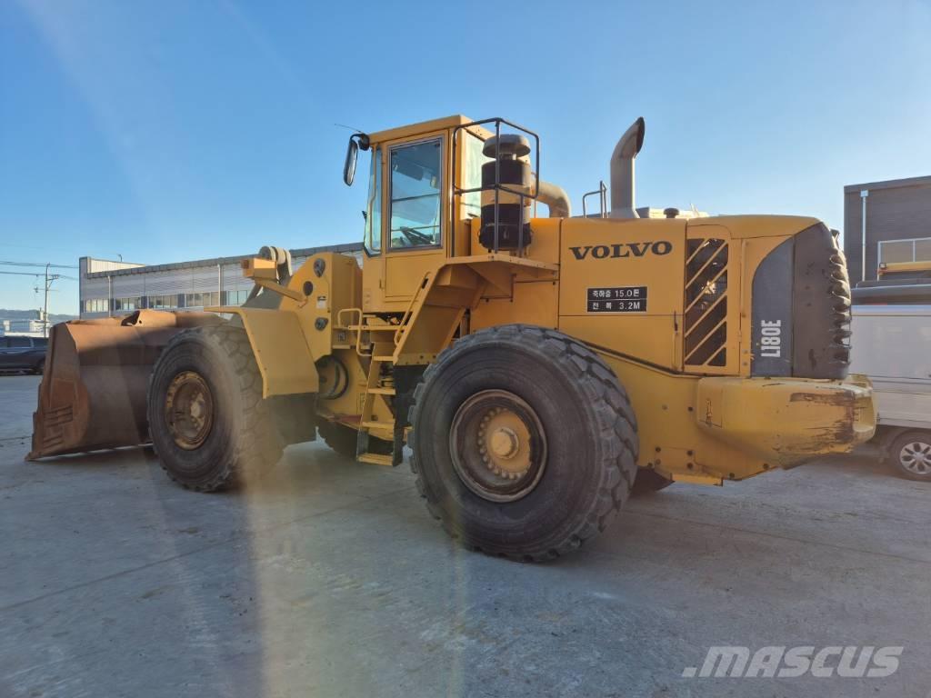 Volvo L 180 E Pyöräkuormaajat