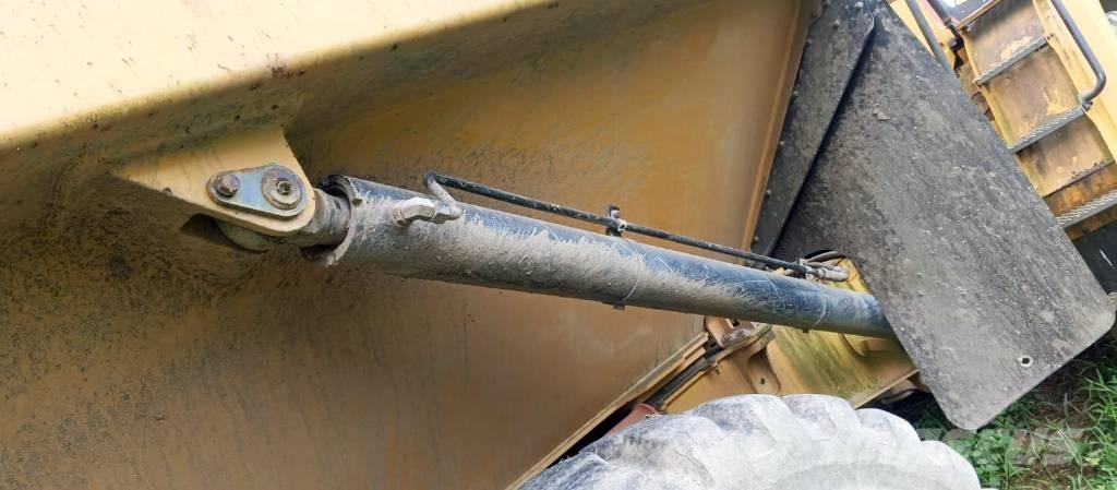 CAT 730 C 2 Dumpperit