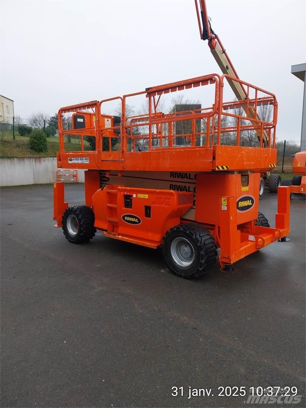 JLG 4394RT Saksilavat