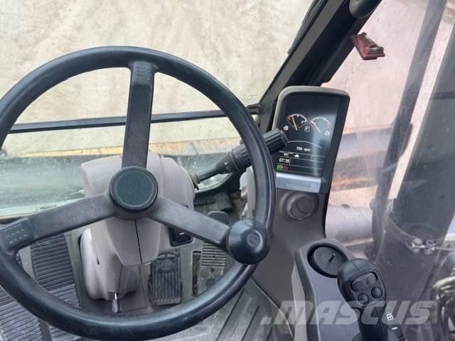 Volvo EW 140 C Pyöräkaivukoneet