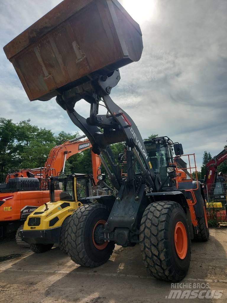 Develon DL 420 CVT-7 Pyöräkuormaajat