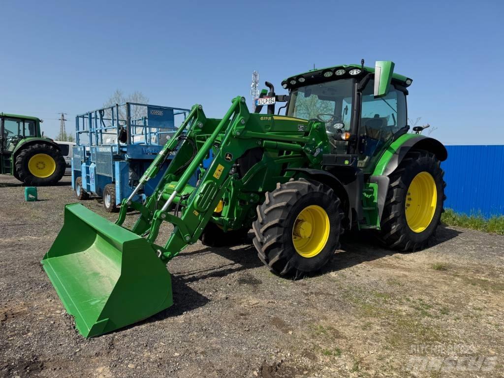 Jhon Deere 6R110 Traktorit