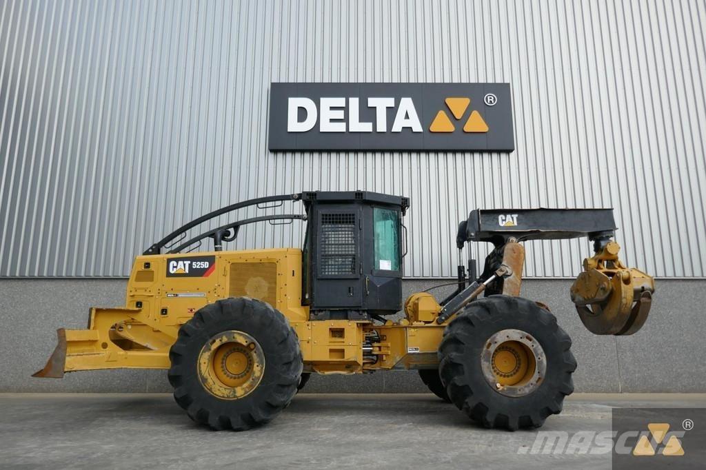CAT 525D Juontokoneet