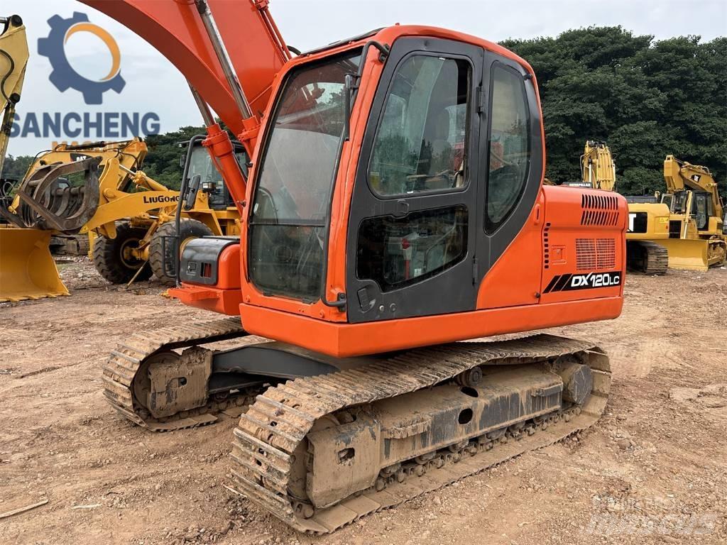 Doosan DX 120 Midikaivukoneet 7t - 12t