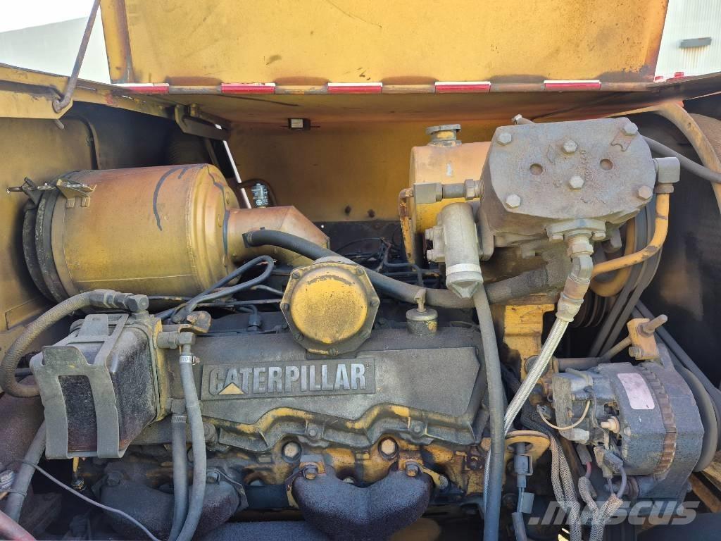 CAT V 330 B Muut haarukkatrukit