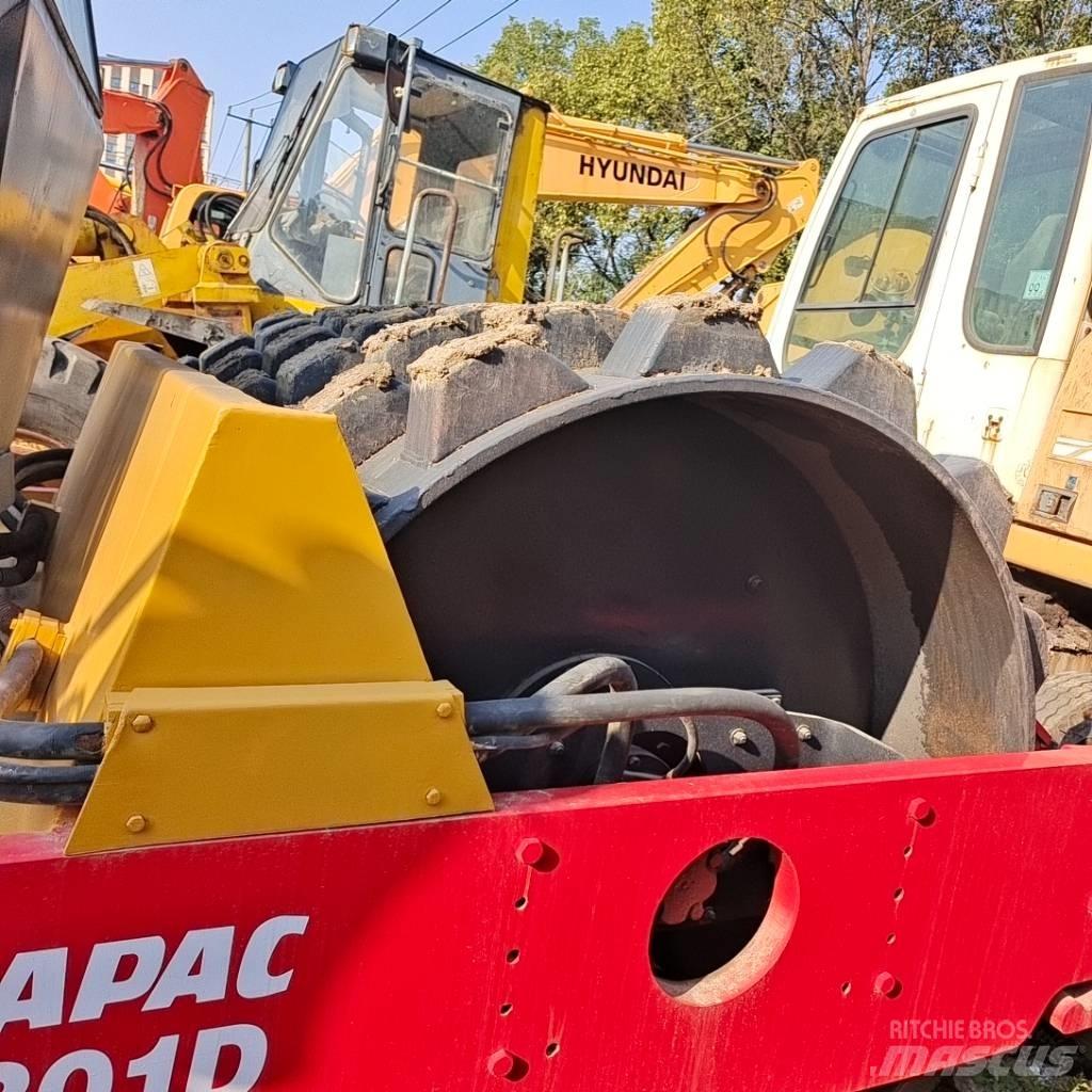 Dynapac CA 301 D Yksivalssijyrät