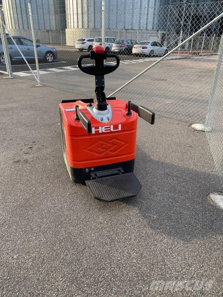 Heli CBD 20 Lavansiirtotrukit ajotasolla