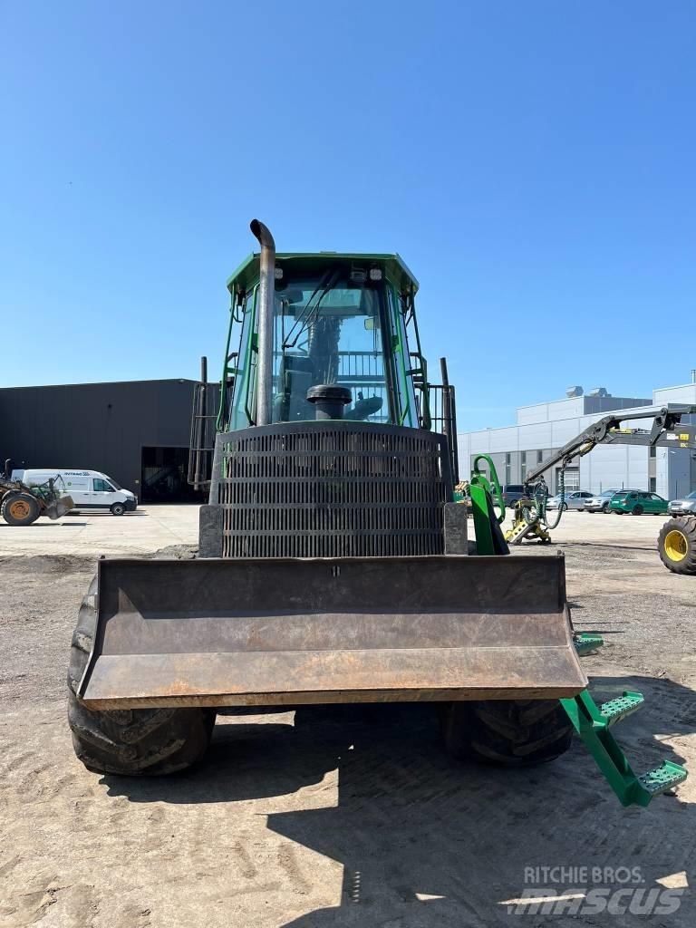 John Deere 1110D Kuormatraktorit