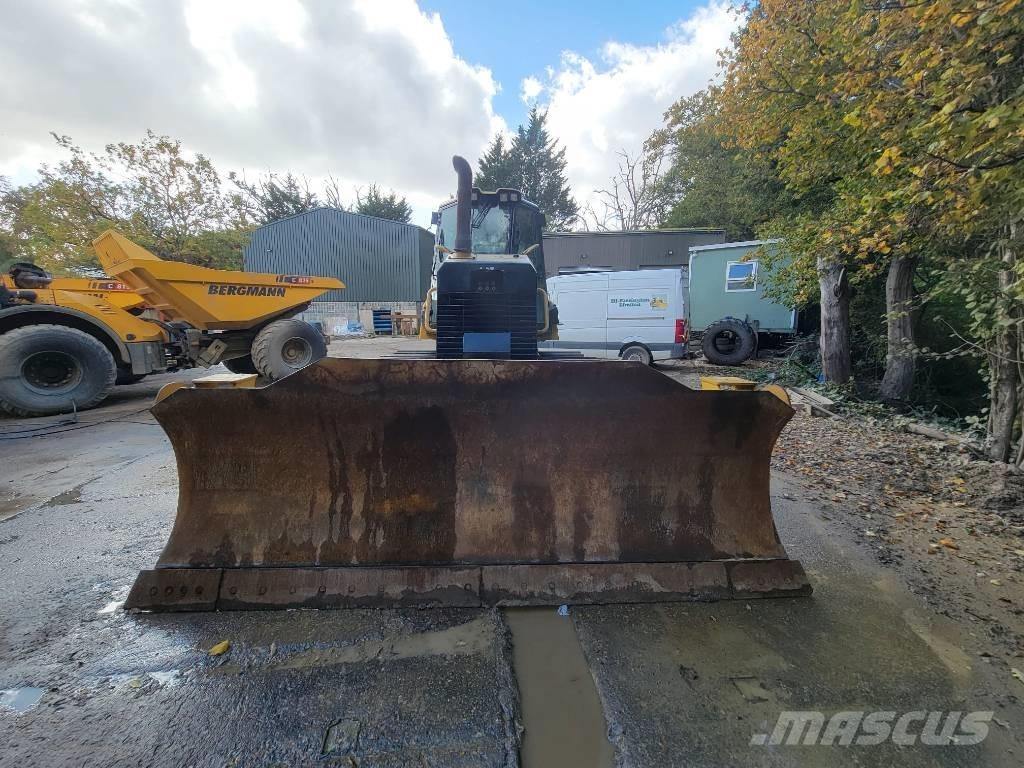 CAT D 6 K 2 LGP Telaketjupuskutraktorit