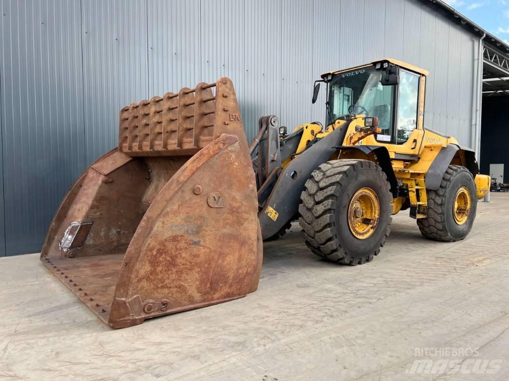 Volvo L120F Pyöräkuormaajat