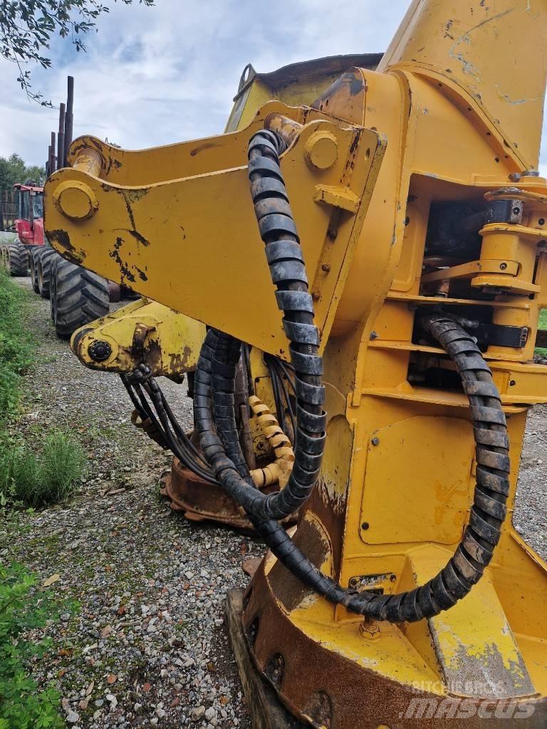  GILBERT 3018 Harvesterit