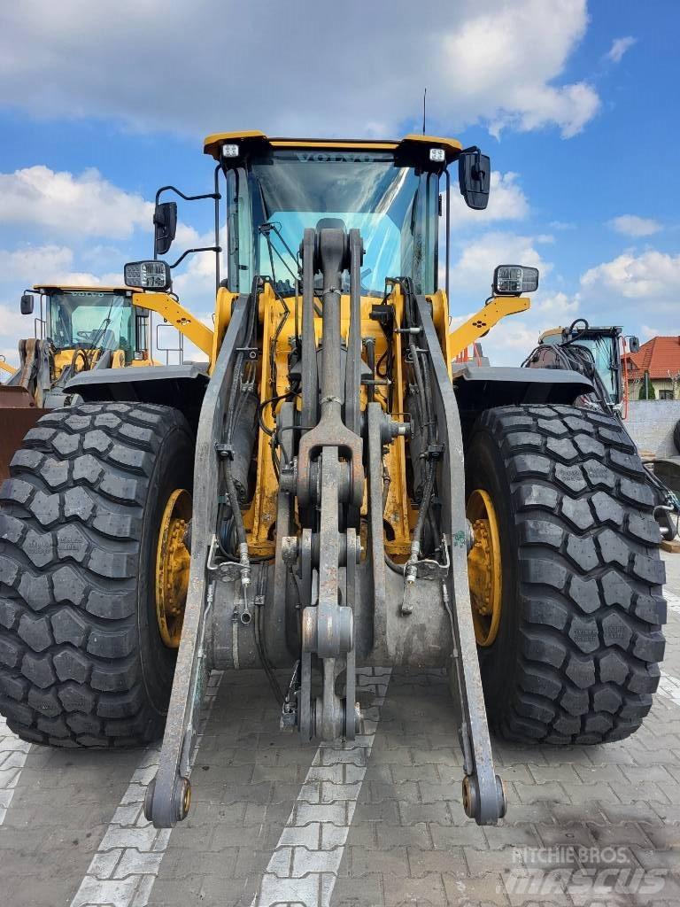 Volvo L 110 H Pyöräkuormaajat