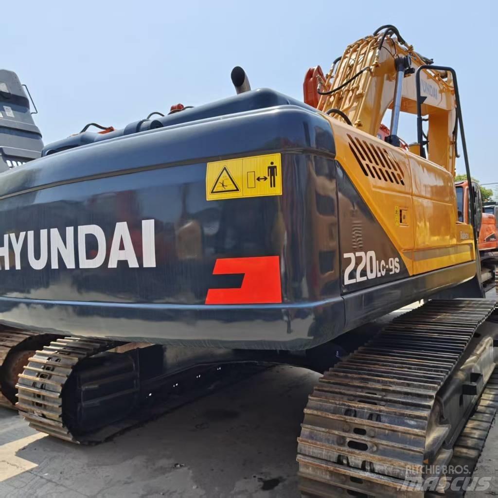 Hyundai 220lc-9s Telakaivukoneet