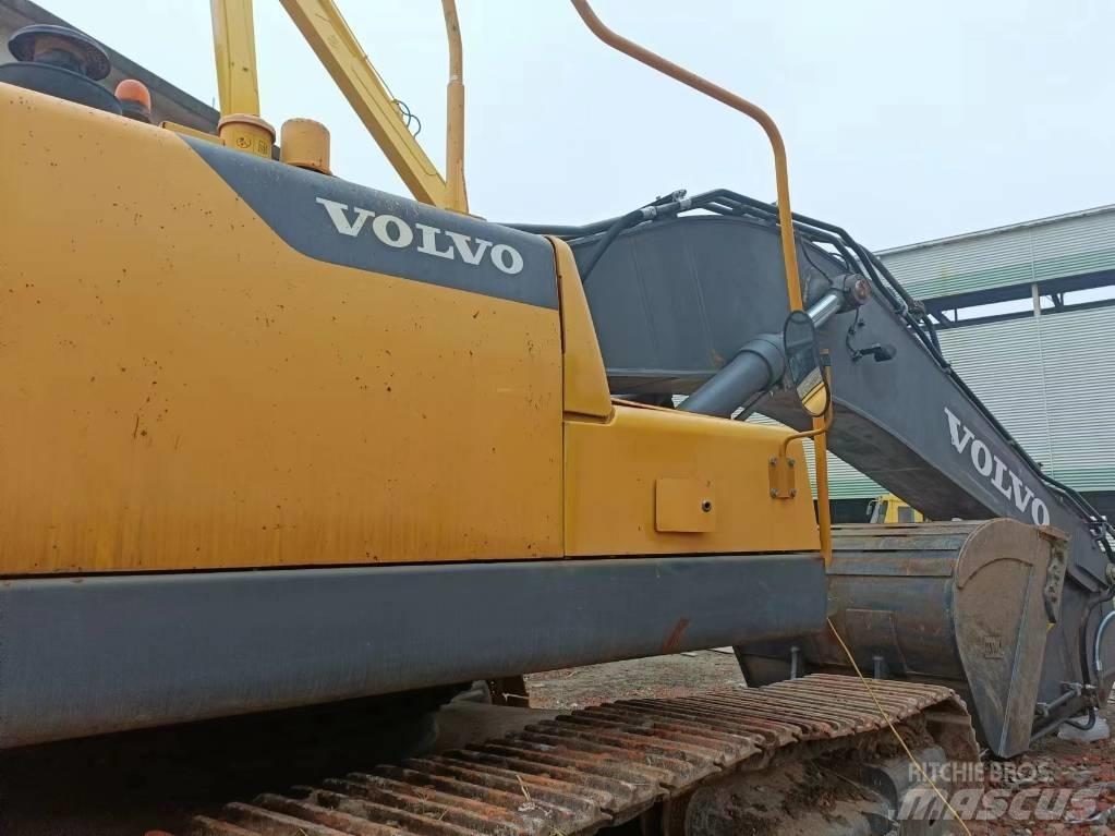 Volvo 480 Telakaivukoneet