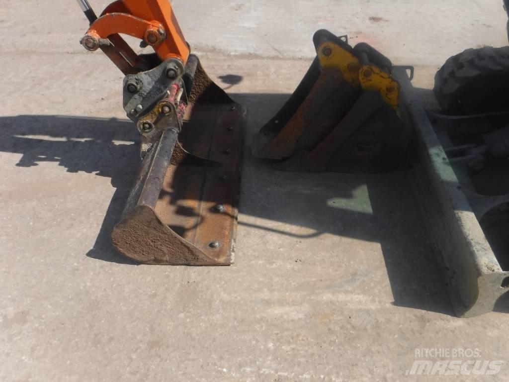 Hitachi ZX 26 U-6 Minikaivukoneet < 7t