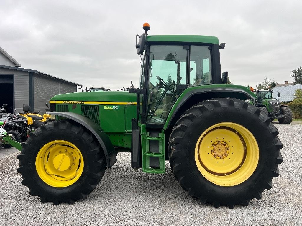 John Deere 6910 Traktorit