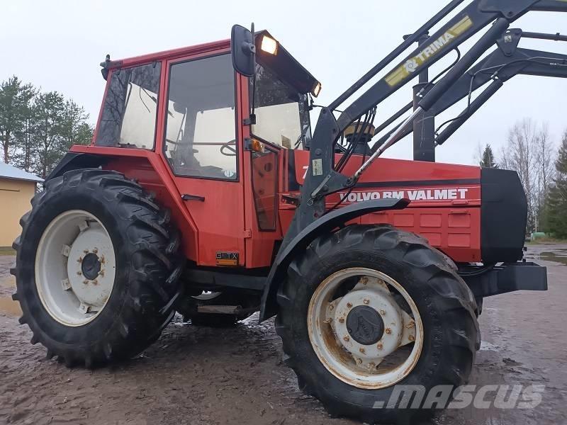 Valmet 705 Traktorit