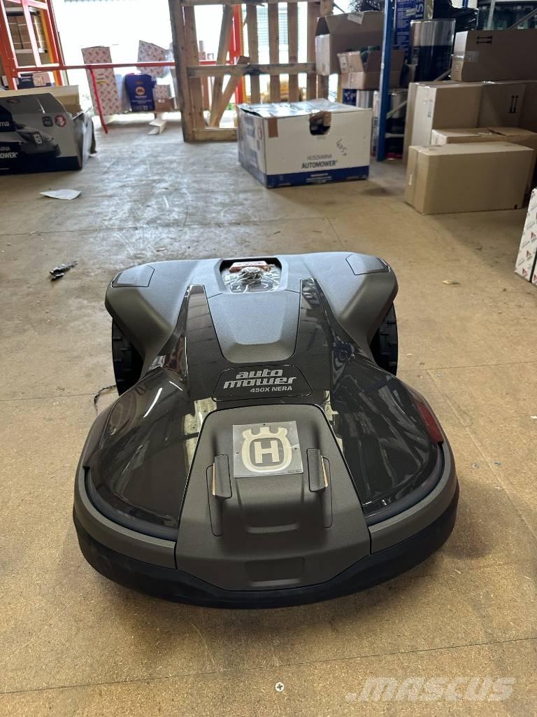 Husqvarna AM450X Robottiruohonleikkurit