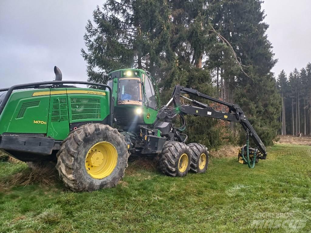 John Deere 1470 G Harvesterit