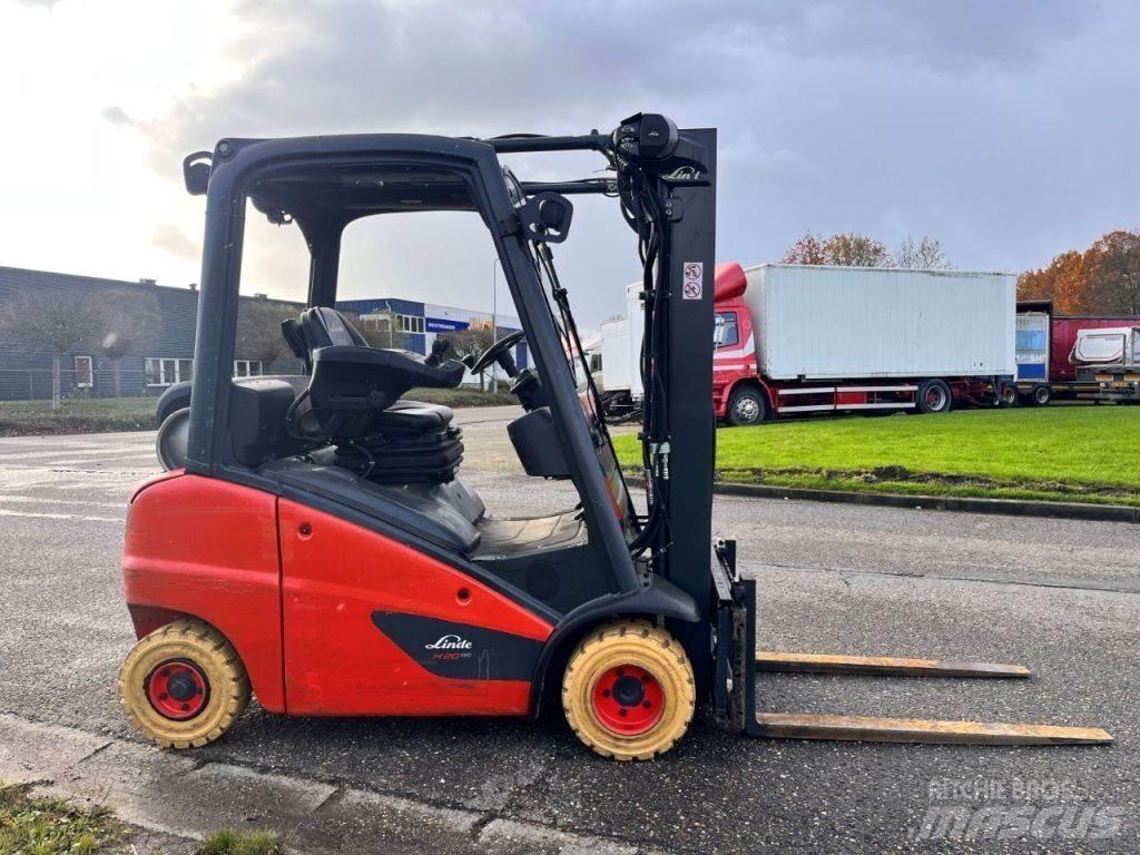 Linde H20T-01 Nestekaasutrukit