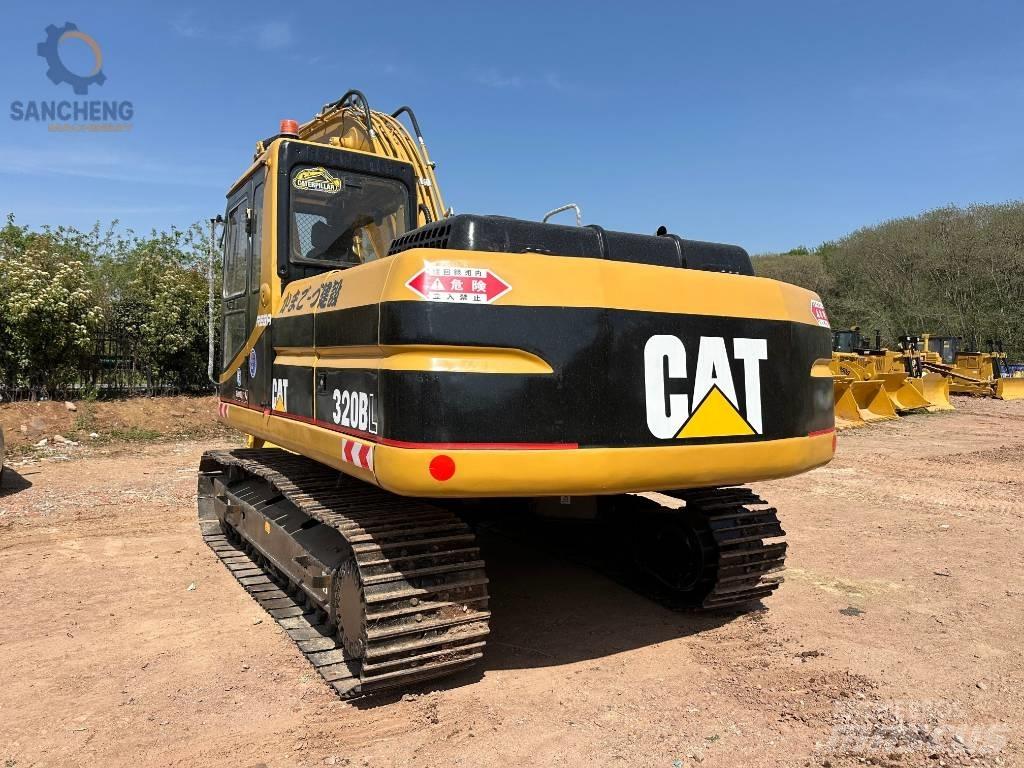 CAT 320 B L Telakaivukoneet