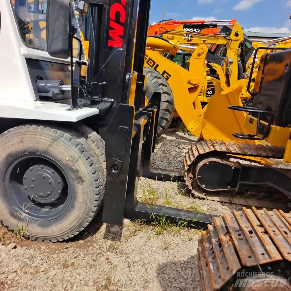 TCM FD100 Dieseltrukit