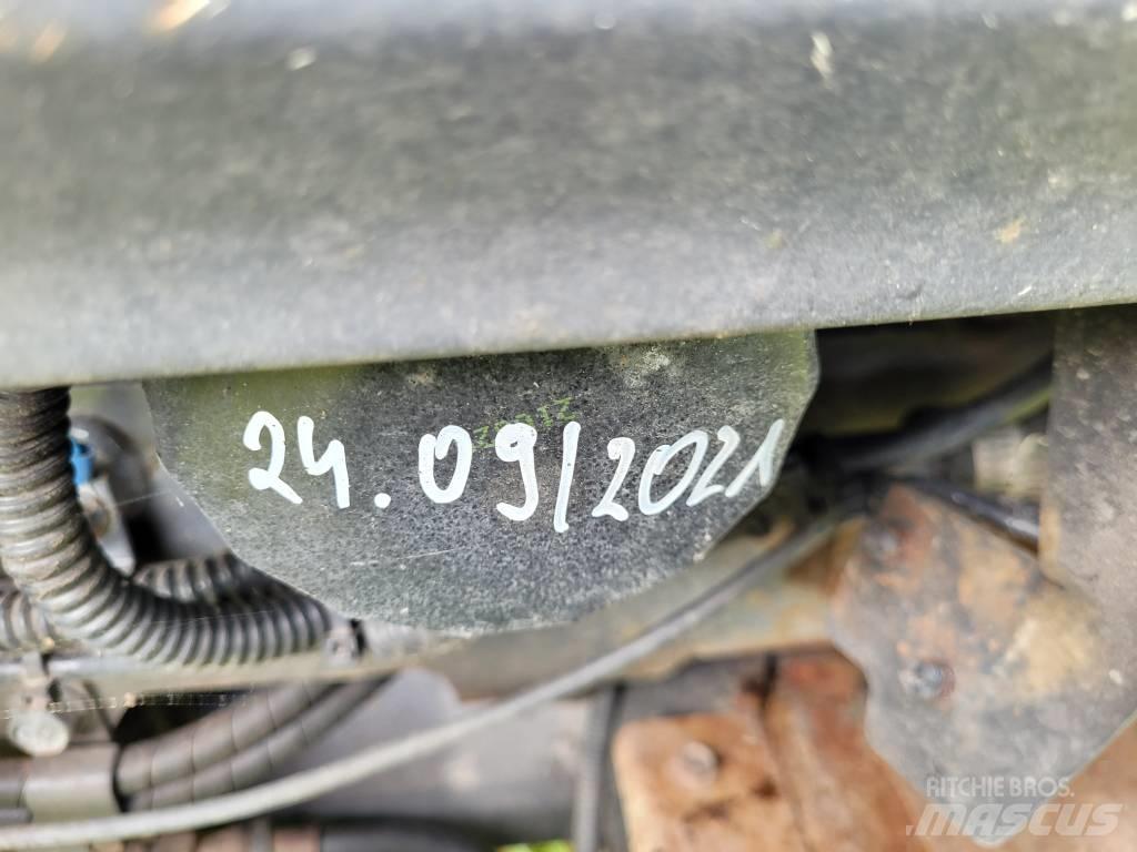 Kubota STV 36 Taajamatraktorit