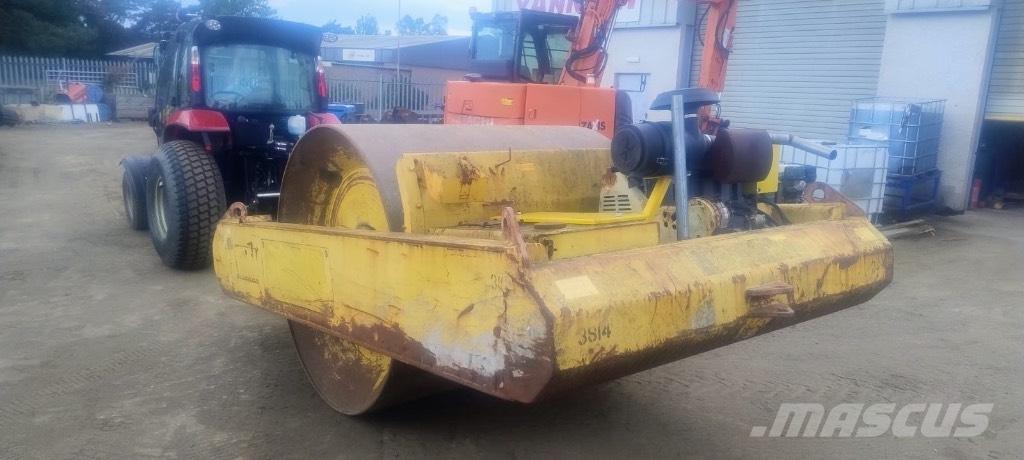 Bomag BW 6 Hinattavat jyrät