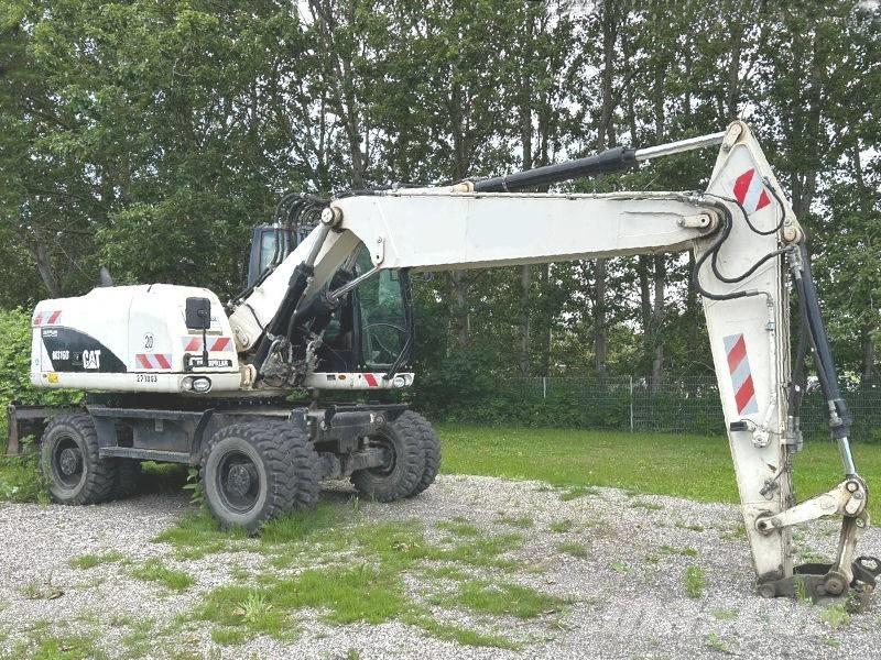 CAT M 316 D Pyöräkaivukoneet