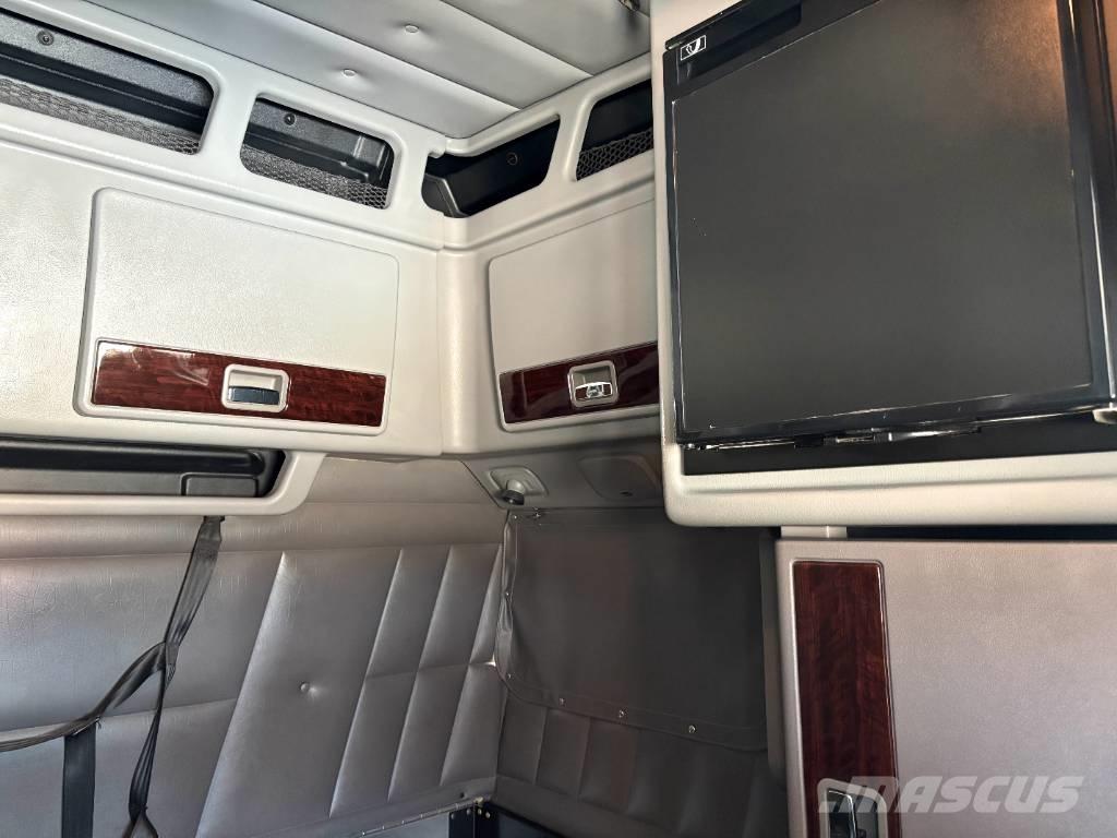 Peterbilt 389 Vetopöytäautot