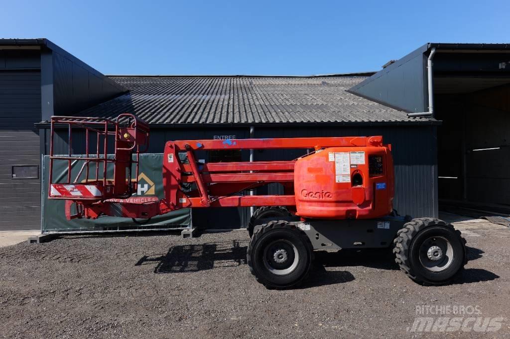 Genie Z 45/25 4x4 Kuukulkijat