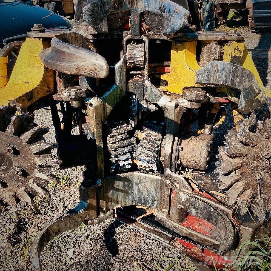 John Deere 1170 E Harvesterit