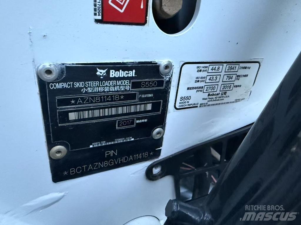 Bobcat S 550 Liukuohjatut kuormaajat