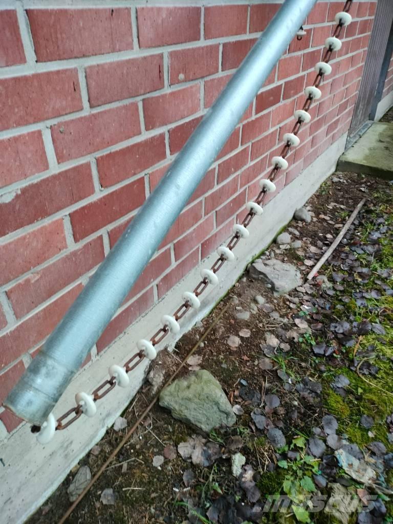 Pellon kuivaruokkija Karjan ruokintalaitteet