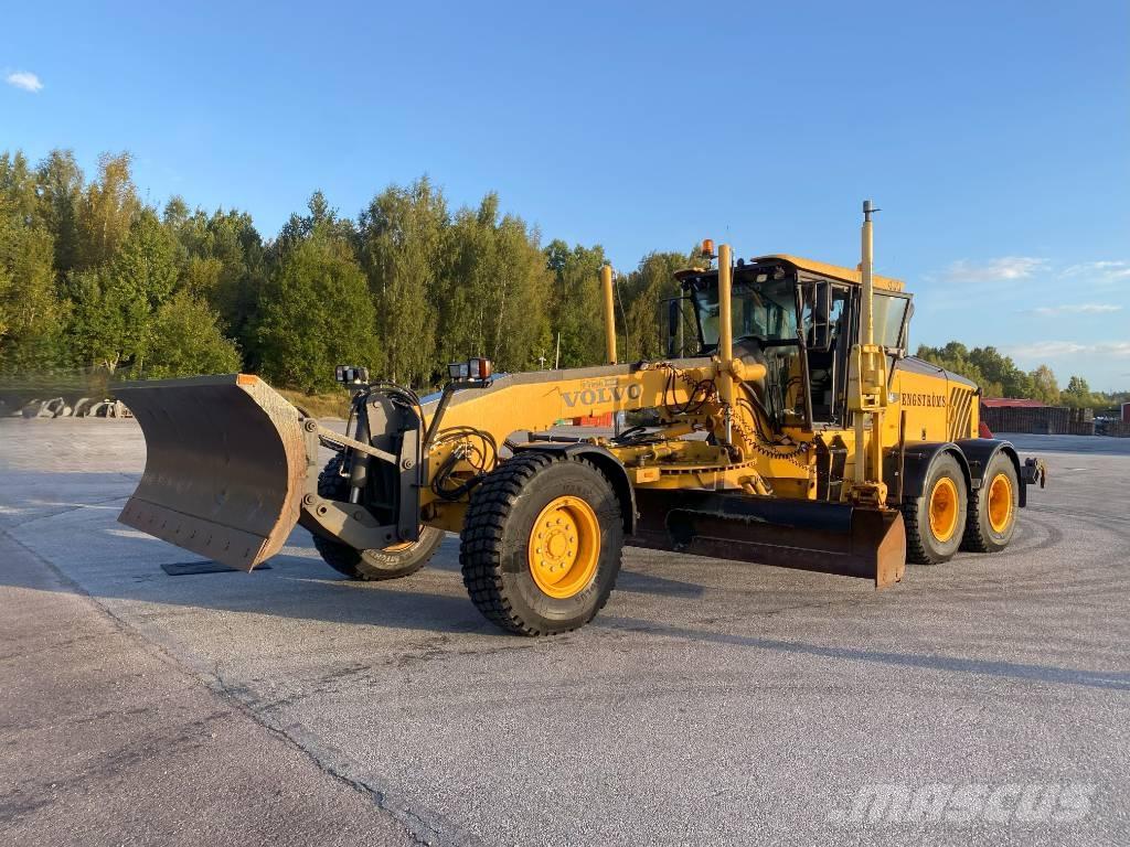 Volvo G 946 Tiehöylät