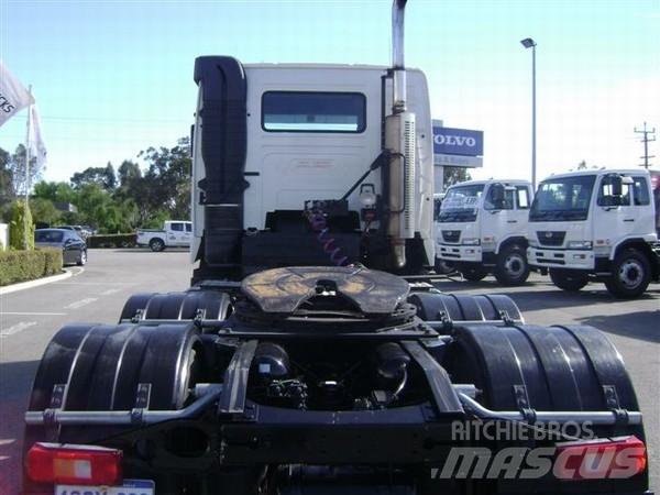 Volvo FH12 Vetopöytäautot