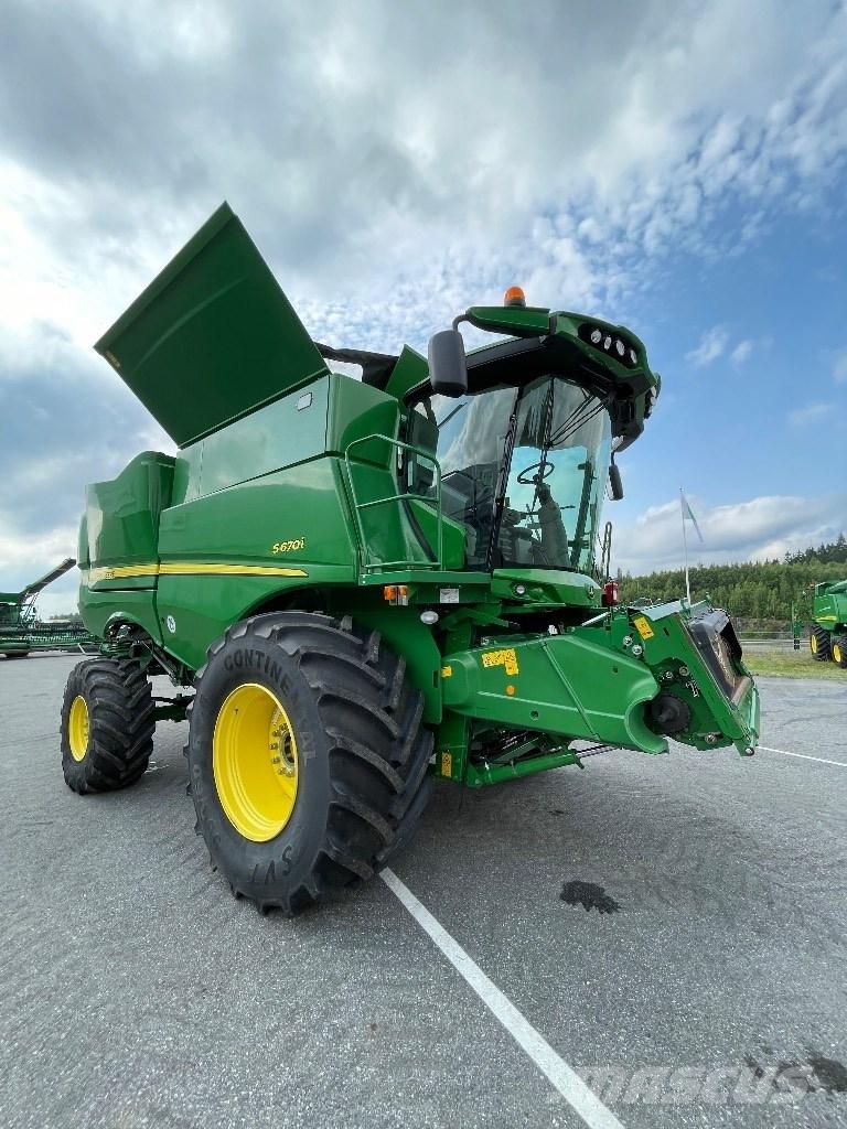 John Deere S 670 i Leikkuupuimurit