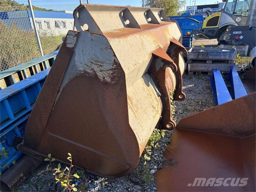 Liebherr L566 Pyöräkuormaajat