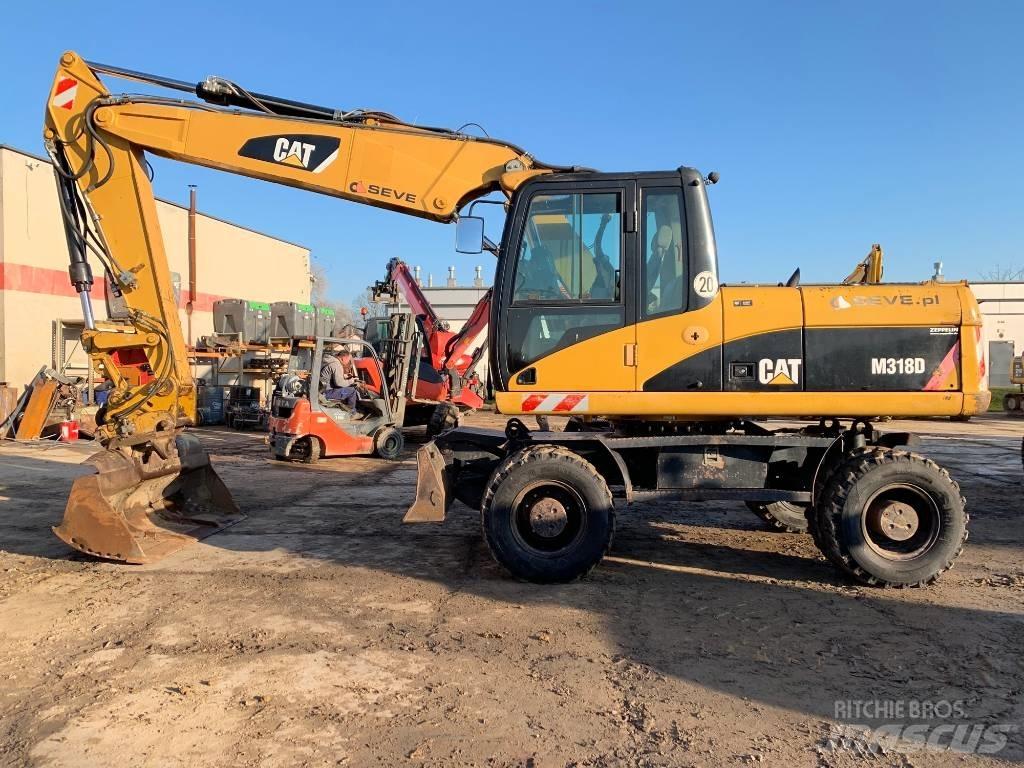 CAT M 318 D Pyöräkaivukoneet