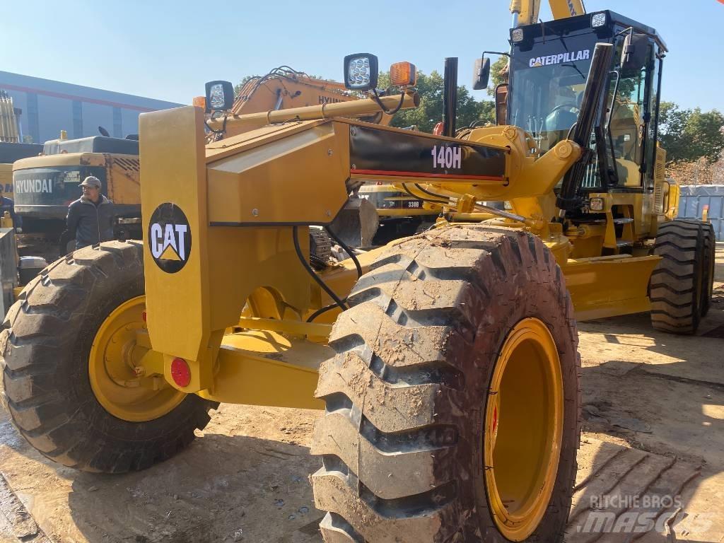 CAT 140 H Tiehöylät