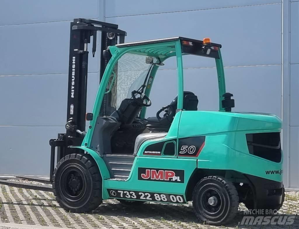 Mitsubishi FD50NT Dieseltrukit