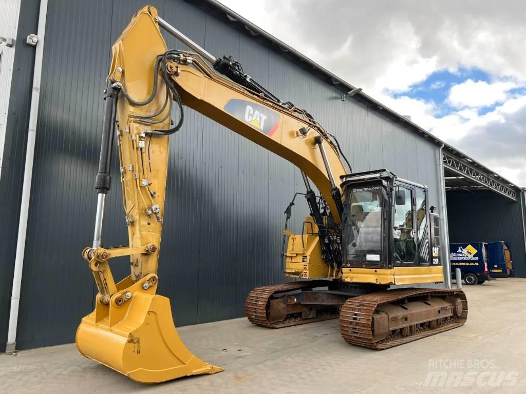 CAT 325F LCR Telakaivukoneet