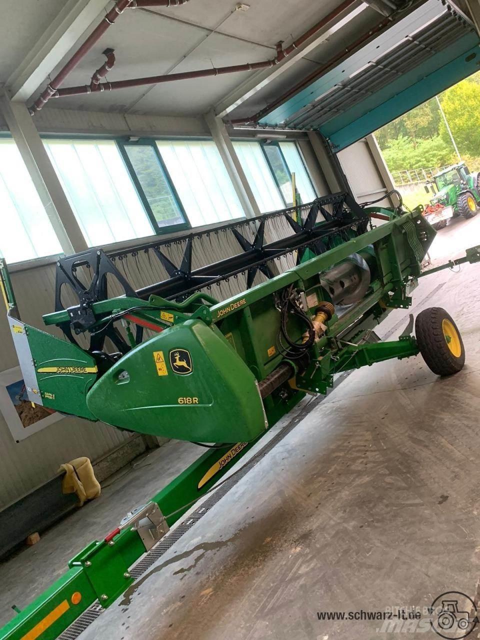 John Deere W540 Leikkuupuimurit