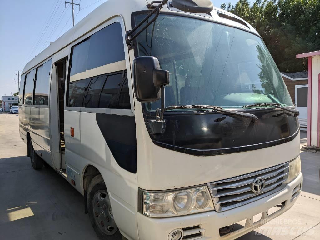 Toyota Coaster Bus Minibussit