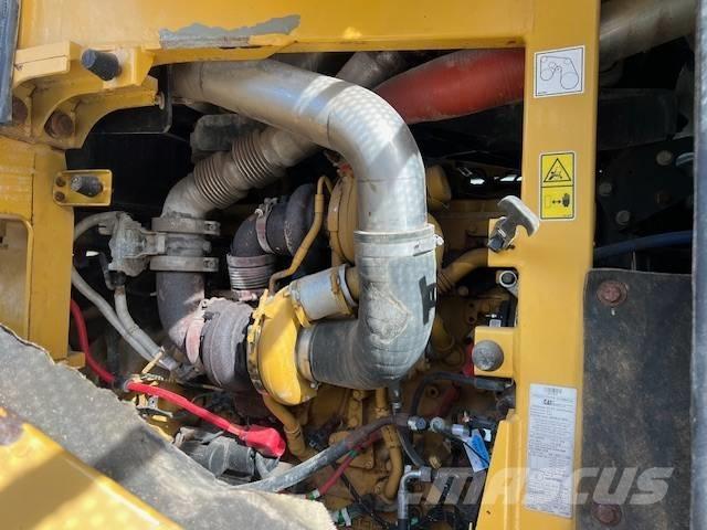 CAT 950 Pyöräkuormaajat