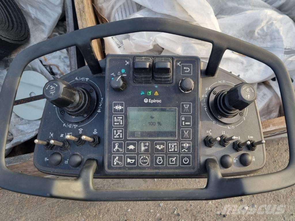 Epiroc FlexiROC T20R Avolouhintaporauslaitteet